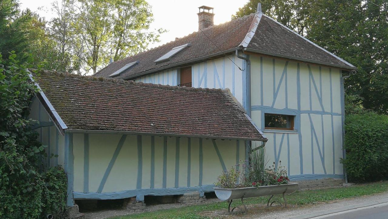 Domaine Du Carouge 호텔 Lirey 외부 사진
