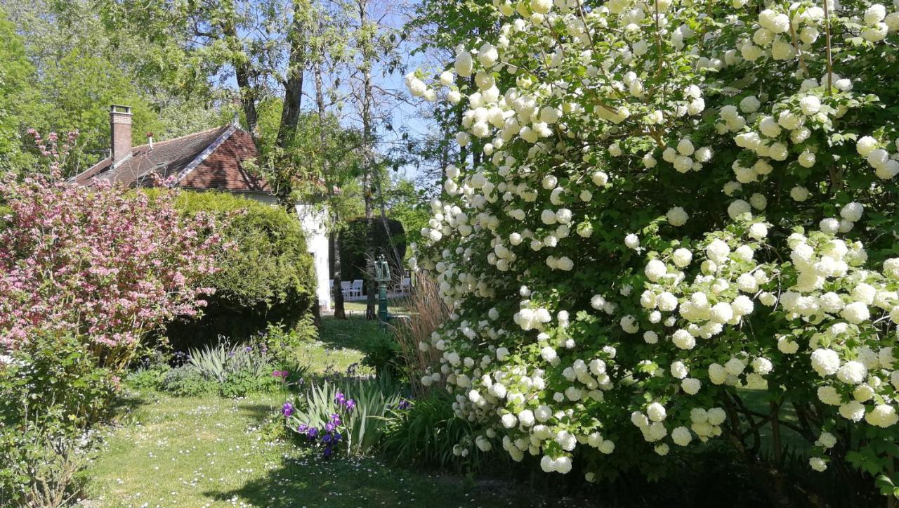 Domaine Du Carouge 호텔 Lirey 외부 사진