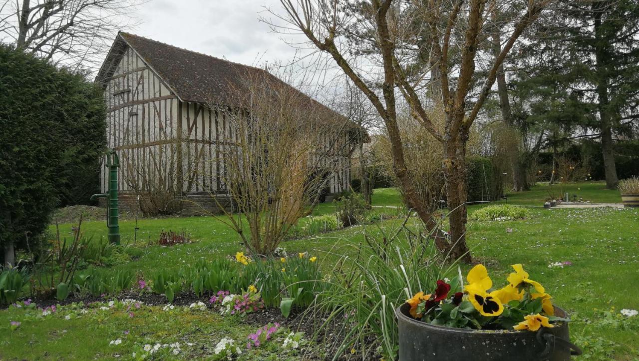 Domaine Du Carouge 호텔 Lirey 외부 사진