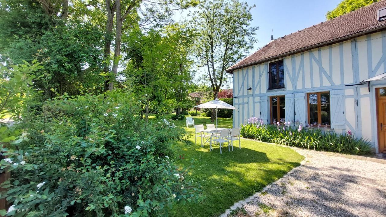 Domaine Du Carouge 호텔 Lirey 외부 사진